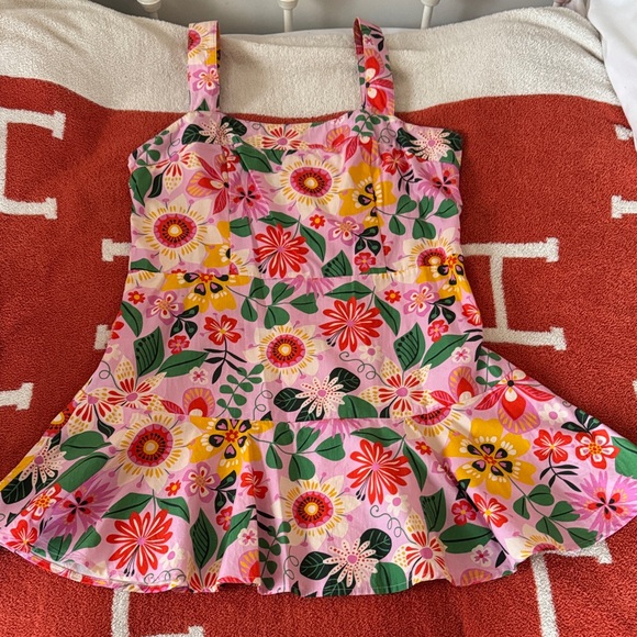 Dresses & Skirts - Floral Pink Sundress